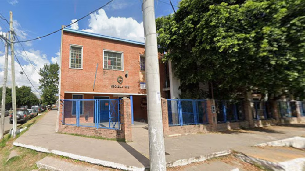 El hecho ocurrió en la Escuela N°58, en González Catán.