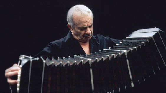 Astor Piazzolla.