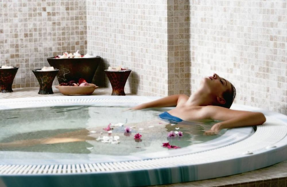 Relajate y disfrutá de un jacuzzi en tu casa