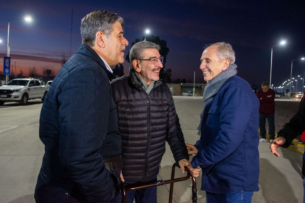 Inauguraron el primer tramo de la doble vía y Mansur reclamó más celeridad para terminarla