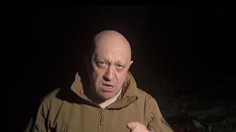 Yevgueni Prigozhin, jefe del Grupo Wagner, en captura de pantalla del video que difundió en su canal de Telegram anunciando la retirada de Bajmut.