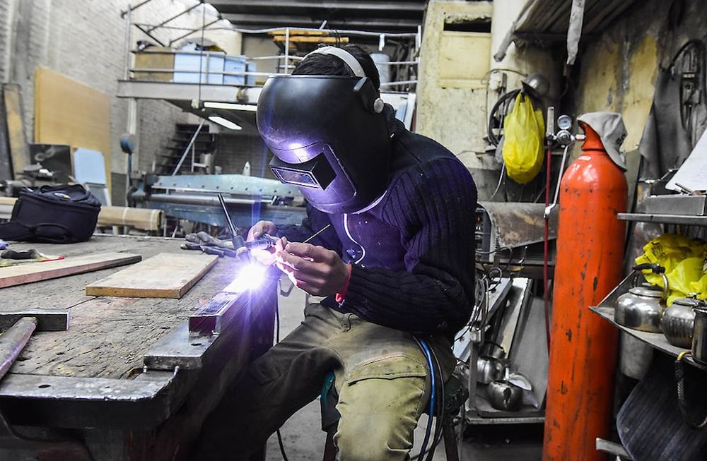 Para postularse, los interesados pueden hacerlo a través de LinkedIn, Hiring Room, consultoras especializadas y los portales oficiales de empleo corporativo.