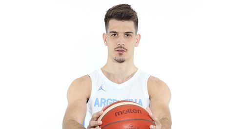 El equipo argentino de básquetbol ya tiene la nómina definitiva de los que estarán afectados a los encuentros que enfrentarán ante Venezuela y Panamá, ambos de visitante por las dos últimas fechas de la zona A del continente americano.