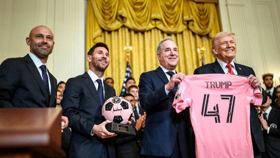 Fútbol. Lideres mundiales en su áreas. Mascherano, Messi,&nbsp; Mas y Trump