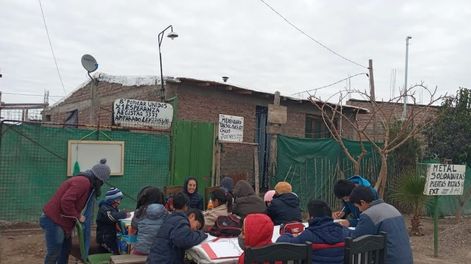Los Andes | El grupo Generando Puentes es una iniciativa social en los barrios populares de Mendoza, que buscan lograr una realidad más justa en estas comunidades.