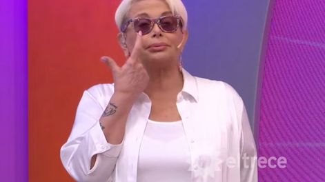 El particular motivo por el que Carmen Barbieri hizo su programa sin maquillaje y con anteojos de sol