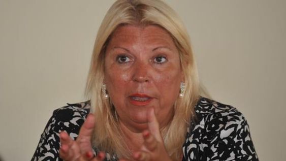 Elisa Carrió renunció a su candidatura como diputada del Parlasur, tras acortarse la brecha política entre Macri y Milei