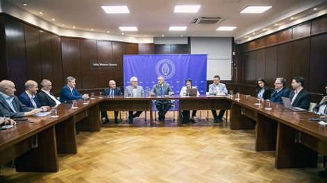Los Andes | El Ministro Lugones se reunió con Obras Sociales /