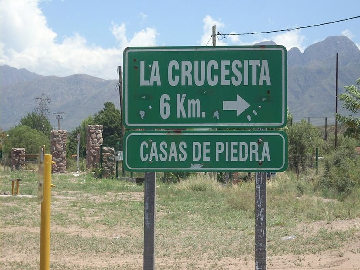 Ruinas históricas en la Crucesita.