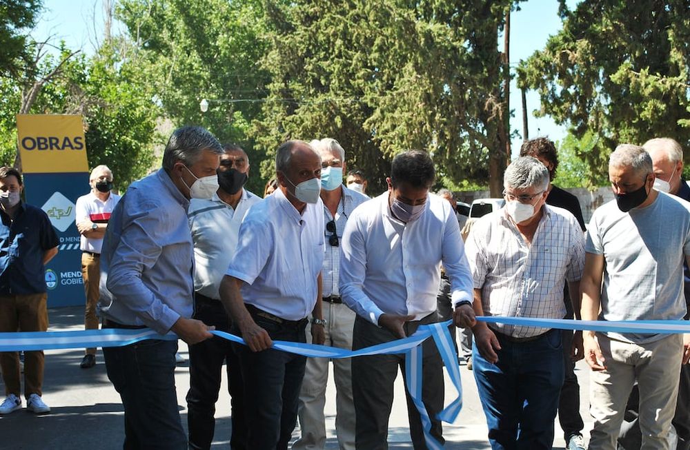 Fue inaugurado el nuevo pavimento de calle Cereceto en San Martín