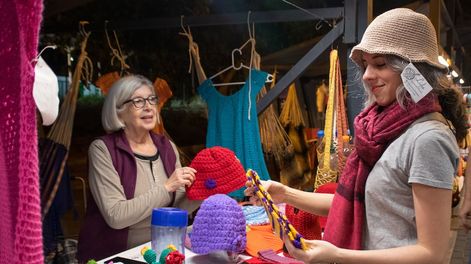 Mercado Pago brinda una capacitación gratuita online para emprendedoras, ya sea que estén en la etapa de idea o tengan un emprendimiento consolidado y lo quieren expandir a otros mercados.