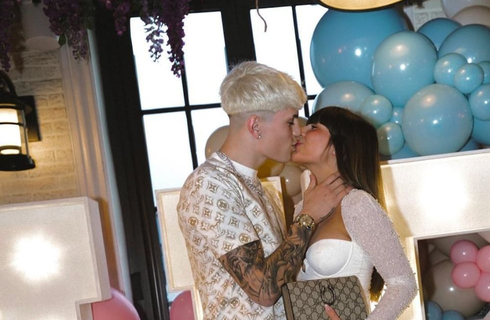 El futbolista y García comenzaron a salir cuando tenían 15 años. Actualmente, ambos tienen 18. Foto: Instagram Alejandro Garnacho y Eva García.