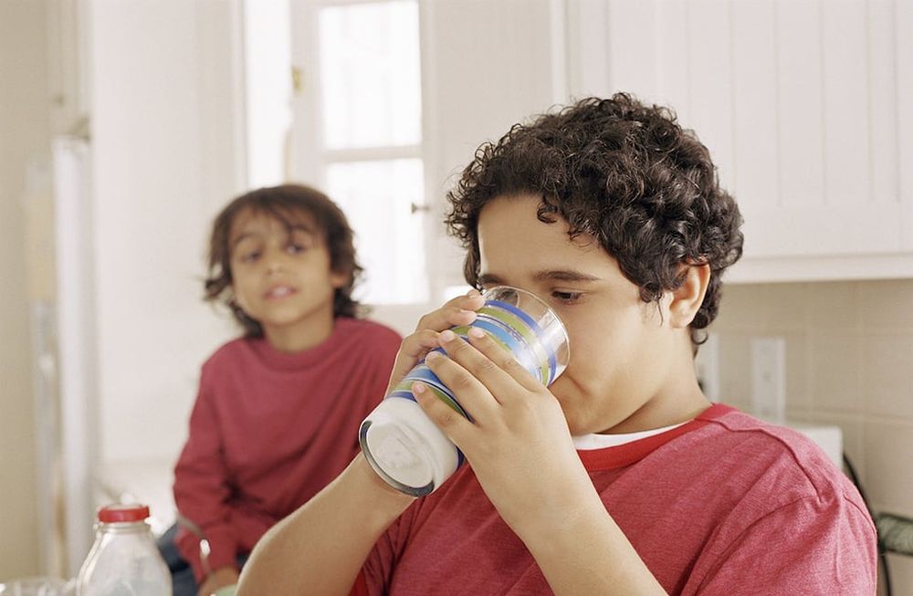 Los signos de una alimentación deficiente en la infancia