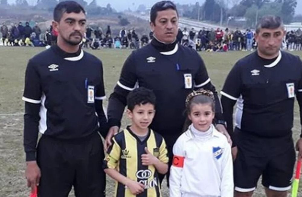 Mahia Macias, la nena que es capitana y goleadora de un equipo de varones de Uruguay