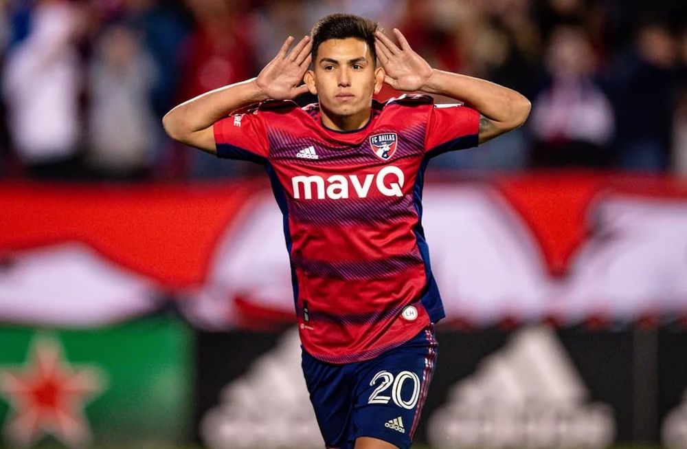 Boca negocia con Dallas para traer a Alan Velasco como séptimo refuerzo. / Gentileza.
