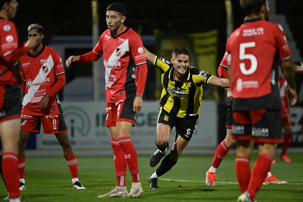 Deportivo Madryn - Deportivo Maipú, por la Primera Nacional