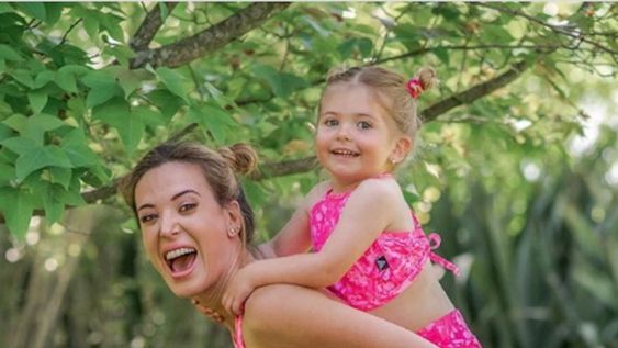 Las mil caras de Clhoé Insaurralde, la hija de Jésica Cirio