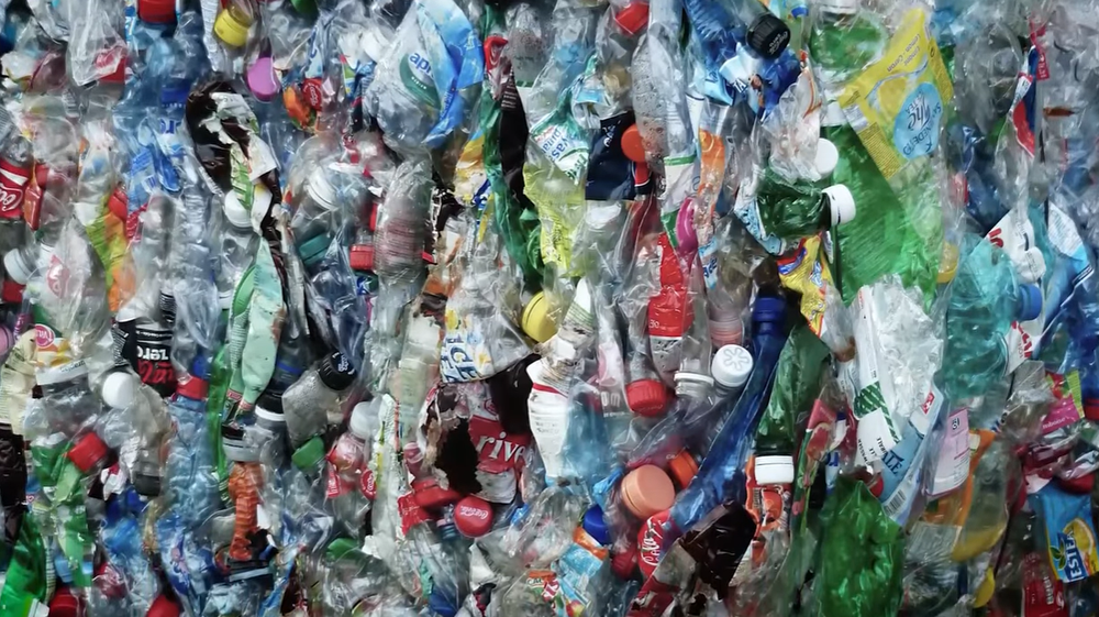 El plástico que utilizan en EcoDom para reciclar.