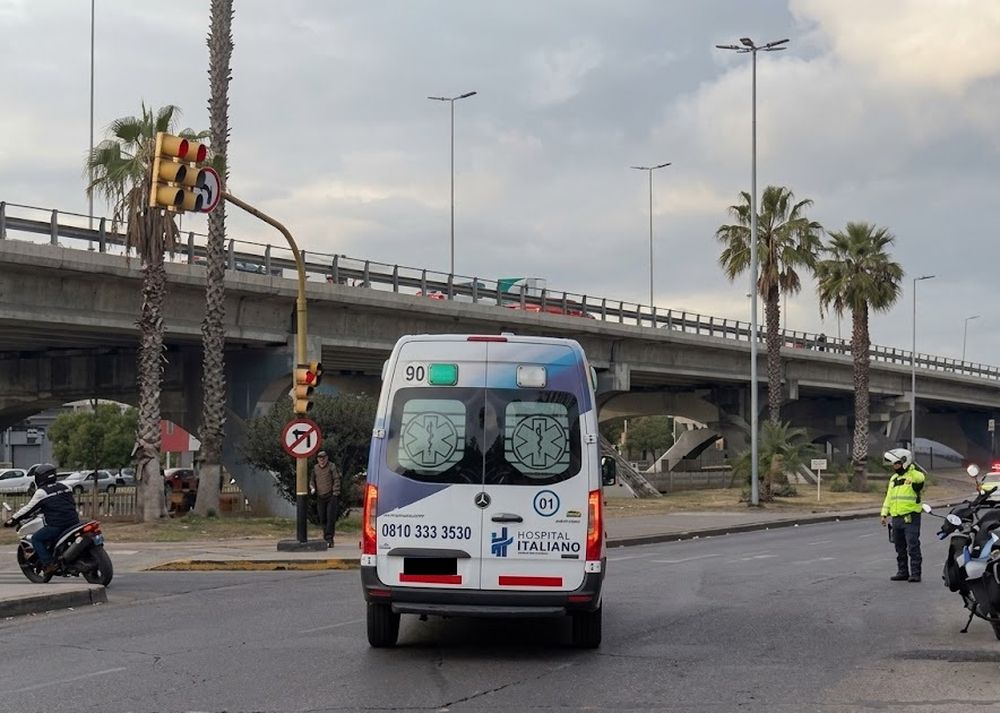 Operativo de traslado de un corazón para un trasplante en el hospital Italiano