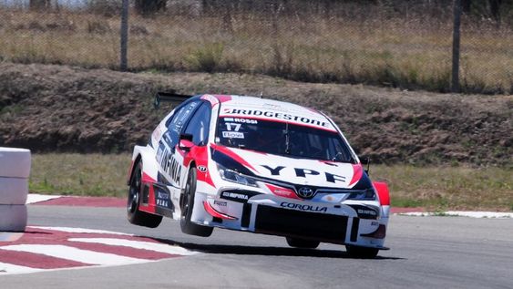 Súper T2000: Victoria de Rossi, en un fin de semana perfecto para él