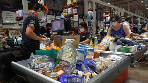 El Frente de Todos propone un control de precios en Mendoza para bajar la inflación local. Foto: José Gutiérrez / Los Andes