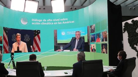 Los Andes | Cumbre cambio climático: participó el presidente Alberto Fernández y en la foto está junto a John Kerry, de EE.UU. Foto: Presidencia