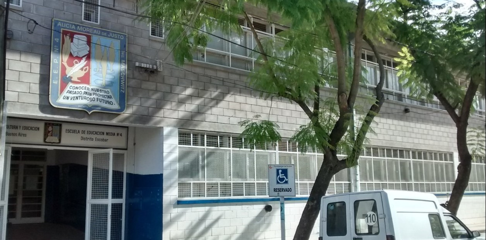 Alumnos de una escuela de Ingeniero Maschwitz planificaron por WhatsApp realizar una masacre