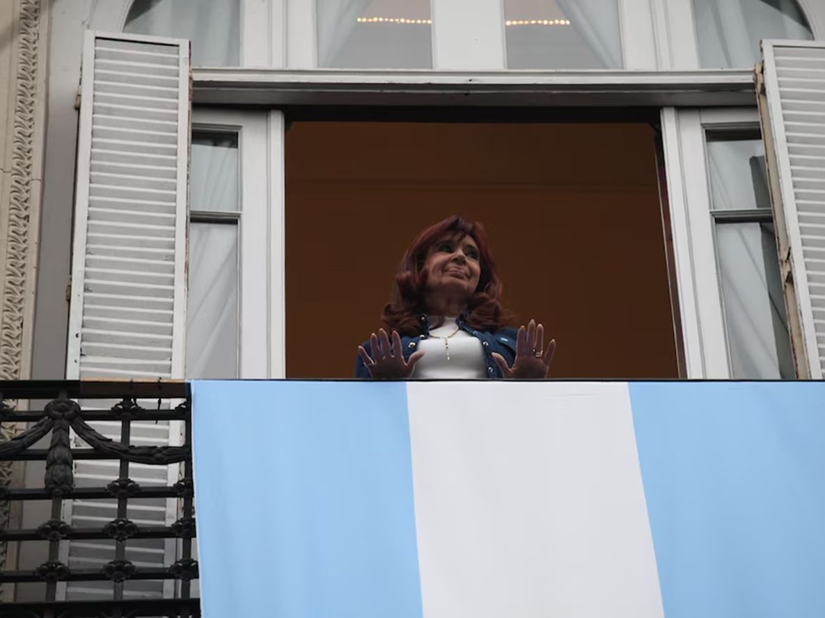 Cristina Kirchner habló del accidente en San José 1111 que le costó la vida a un militante.