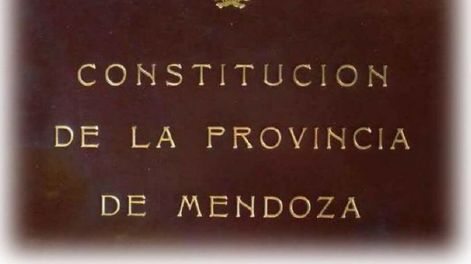 La limitación a la posibilidad de reelección indefinida de los intendentes de Mendoza