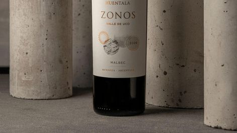 reconocimiento internacional: huentala zonos malbec obtiene 91 puntos en los prestigiosos decanter world wine awards