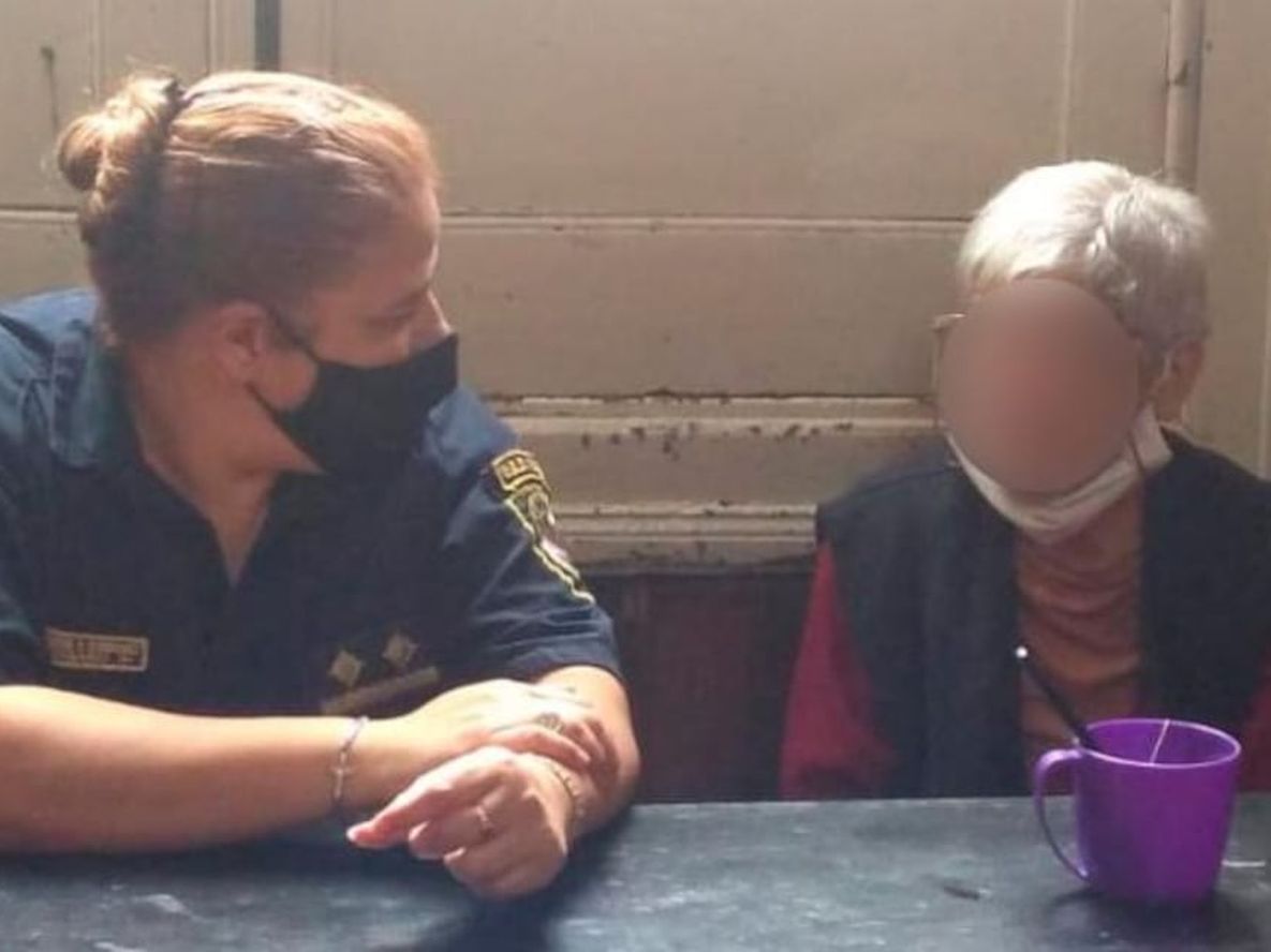 La comisaria de Villa del Totoral le preparó el desayuno