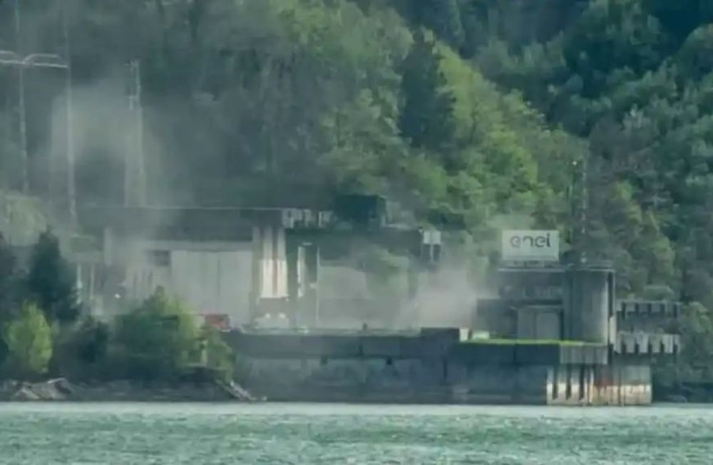 La primera ministra italiana Giorgia Meloni dijo que estaba pendiente de la “terrible” noticia y expresó su solidaridad con las víctimas y sus familias.Foto: Captura video.
