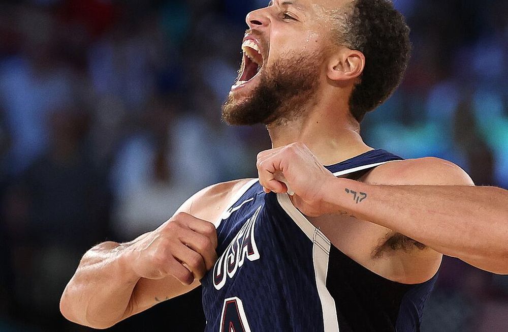Chef Curry cocinando todo en París. El mejor tirador de la historia. Estados Unidos ganó el oro en basquet e igualó a China 38-38. / Gentileza.