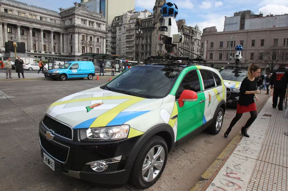 Un hombre salió desnudo en una imagen de Street View y Google deberá pagarle una indemnización millonaria