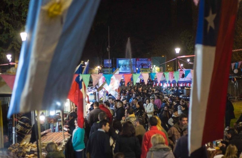 La Ciudad y la comunidad chilena te invitan a la Fiesta de la Hermandad