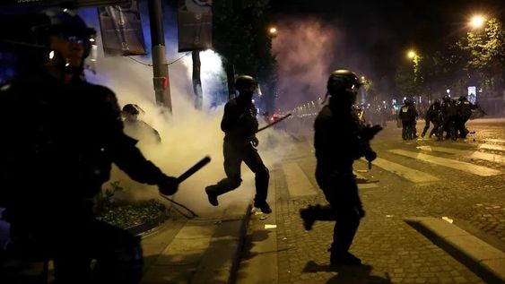 Francia: dos muertos, casi 200 heridos y caos por el histórico título del PSG en la Champions.