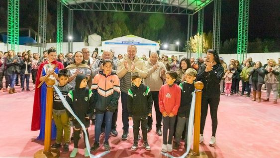 Un pequeño club se transformó en un multiespacio social