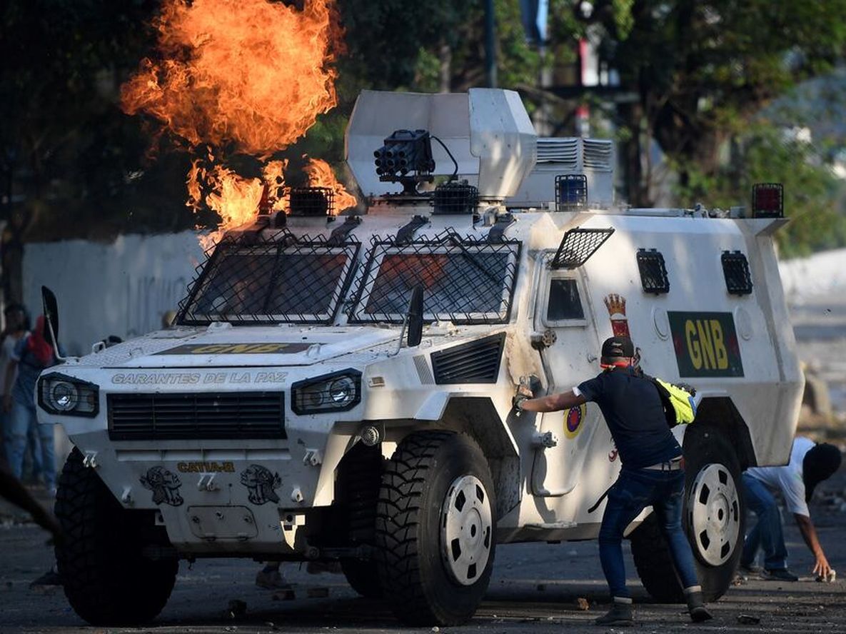 Venezuela, un país, más cerca del punto de no retorno - Por Diego Puente Rosa