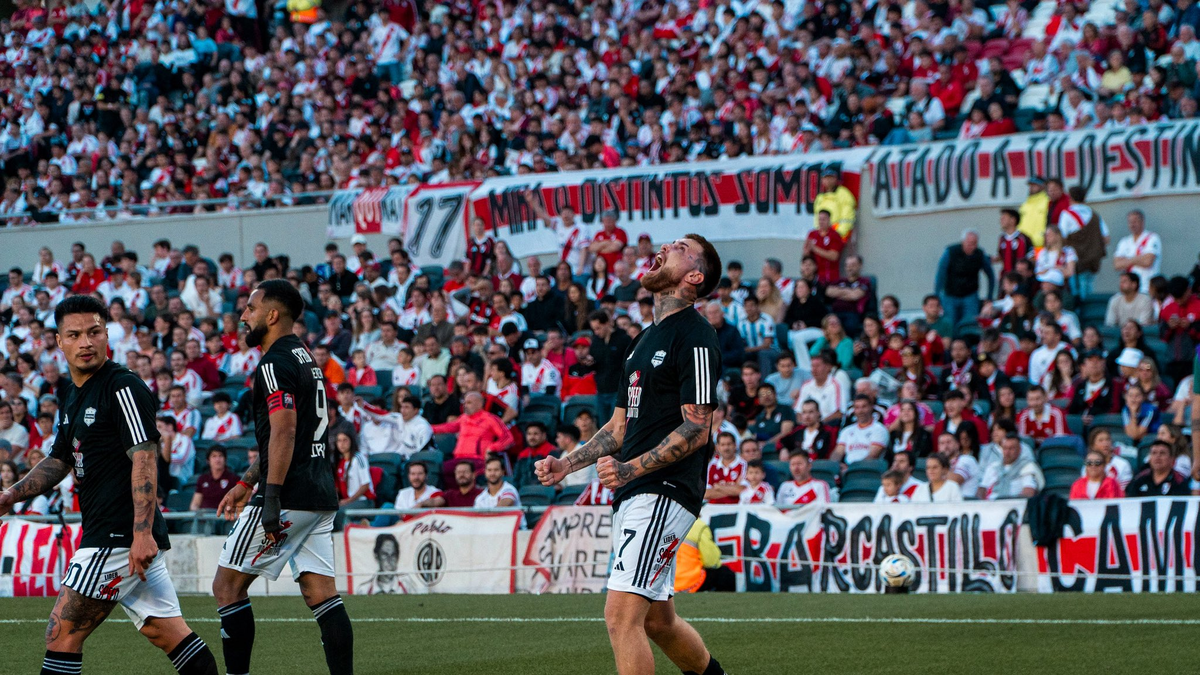 Golpazo de Deportivo Riestra, que venció a River Plate en el Monumental