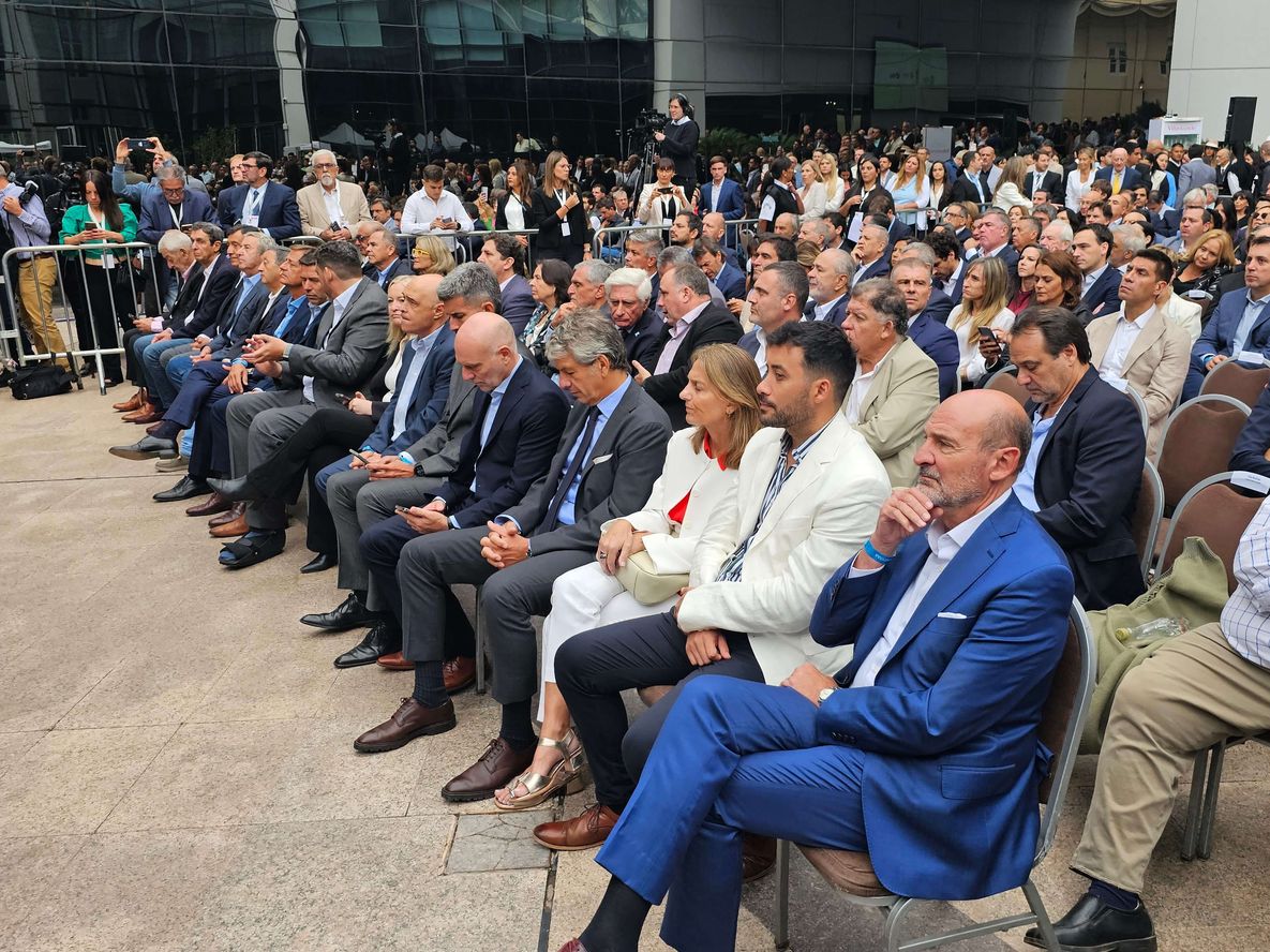 El Desayuno de la Coviar, en fotos: vitivinicultura, objetivos y desafíos 2025