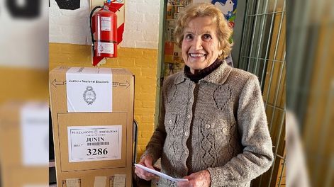 Lidia vota en Junín y asegura que nadie le puede quitar el derecho a elegir. | Foto: gentileza