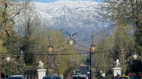 El buen clima se mantiene en Mendoza hasta el martes: luego llegan las lluvias, baja la temperatura y vuelve el invierno justo antes del regreso a clases.