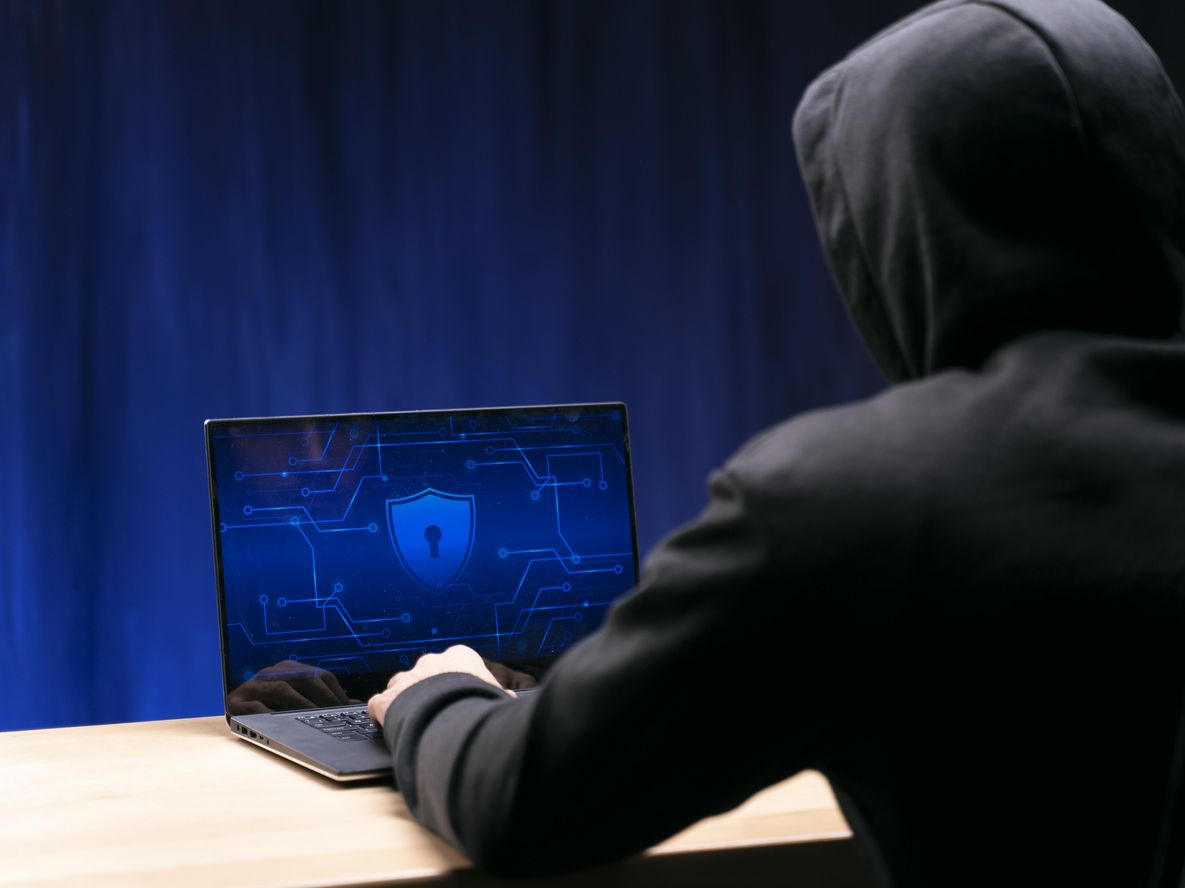 Millonario hackeo a empresa de cobros electrónicos: qué se sabe del robo de más de $300 millones. Foto: Imagen ilustrativa (Freepik)