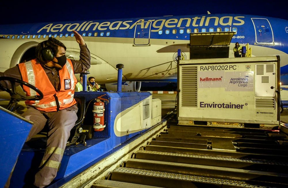 Dos vuelos de Aerolíneas Argentinas traerán dos millones de dosis desde China (Sinopharm) (Archivo Presidencia)