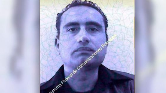 Los investigadores no poseen una fotografía actual del prófugo, ya que la única imagen con la que cuentan y que se difundió por los medios, es la foto del Registro Nacional de la Personas (Renaper), donde a Derderian se lo ve muy distinto. Foto: Gentileza.