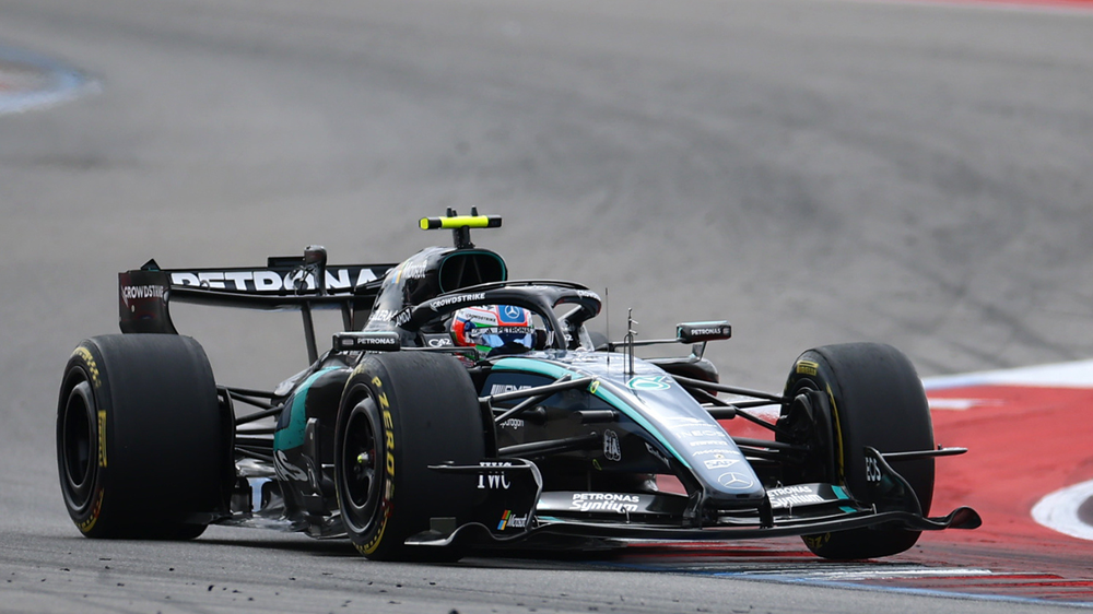 Andrea Kimi Antonelli de Mercedes se quedó con el Gran Premio de Estados Unidos.