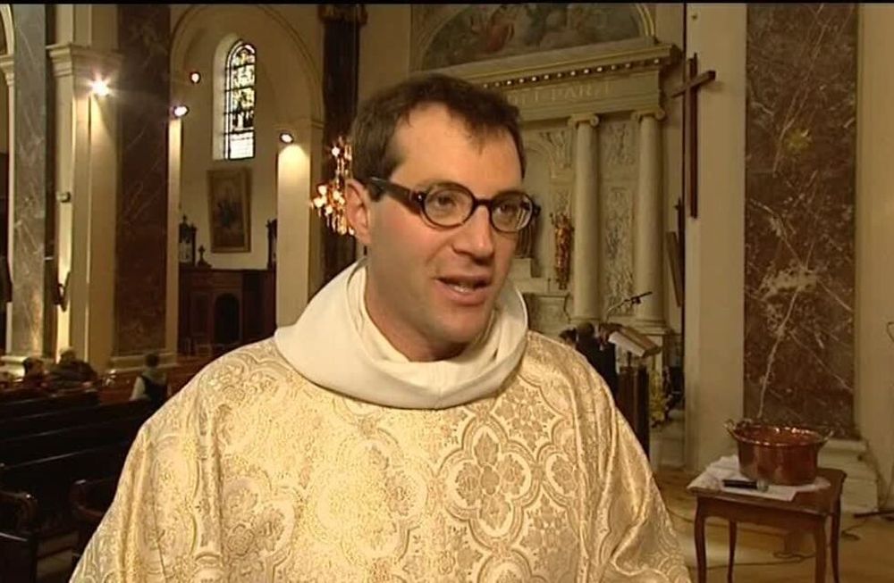 Encontraron muerto en su iglesia a un cura acusado de abuso en Francia