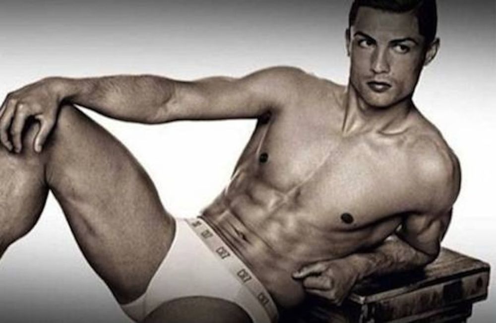 Cristiano Ronaldo: Mi novia me roba los calzoncillos