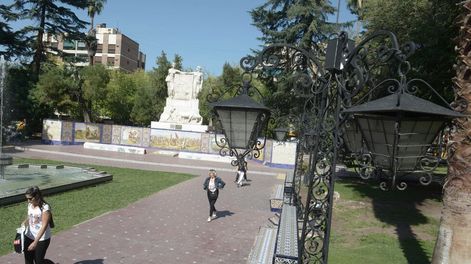 La plaza España - Por Jorge Sosa