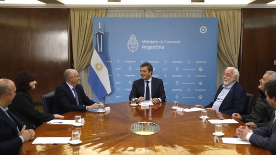 Sergio Massa reunión con la UTA